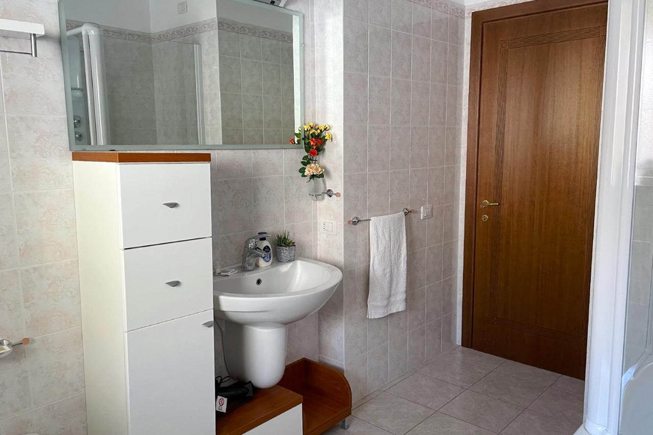 Aristanis Home Vacation Apartment Oristano Exterior photo