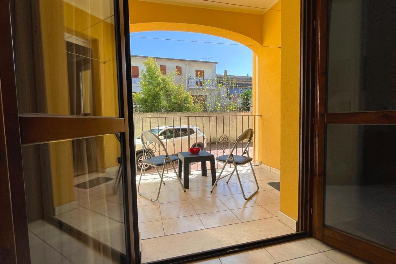 Aristanis Home Vacation Apartment Oristano Exterior photo
