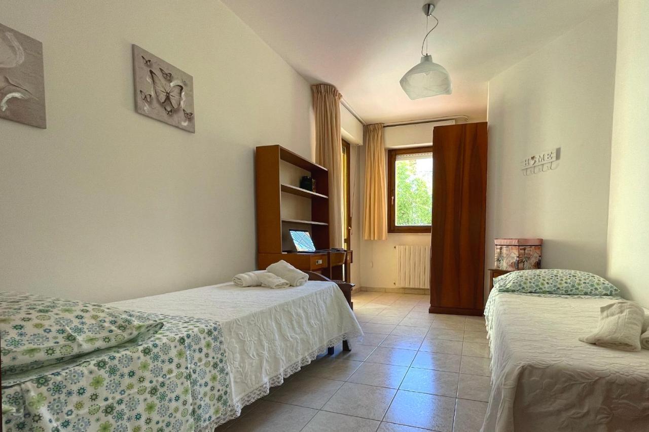 Aristanis Home Vacation Apartment Oristano Exterior photo